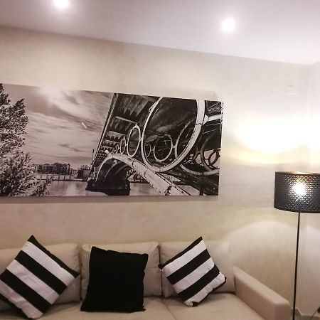 Appartement Apartamento Alfalfa à Séville Extérieur photo