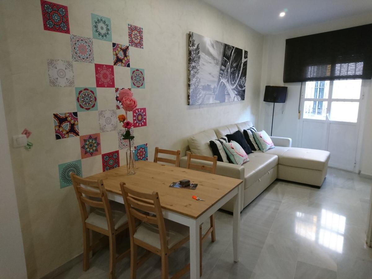 Appartement Apartamento Alfalfa à Séville Extérieur photo